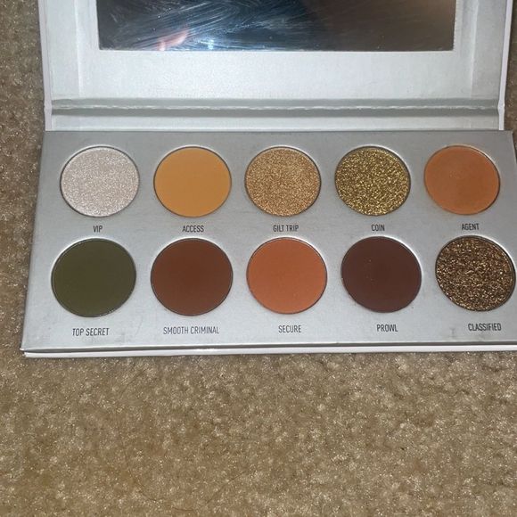 New MORPHE X JACLYN HILL 10 pc Eyeshadow Palette - Picture 2 of 2